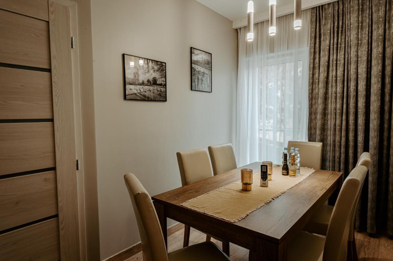 Apartamenty I Pokoje Inforespark بشيميش المظهر الخارجي الصورة