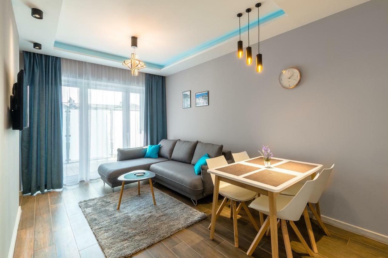 Apartamenty I Pokoje Inforespark بشيميش المظهر الخارجي الصورة